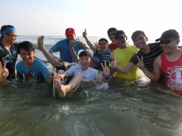 Image Depicting Corporate team building event with ChengHua